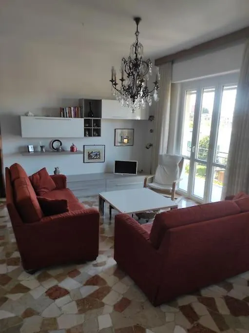 Trilocale Con Vista Panoramica Vicino A Como Villa Lipomo 0*,